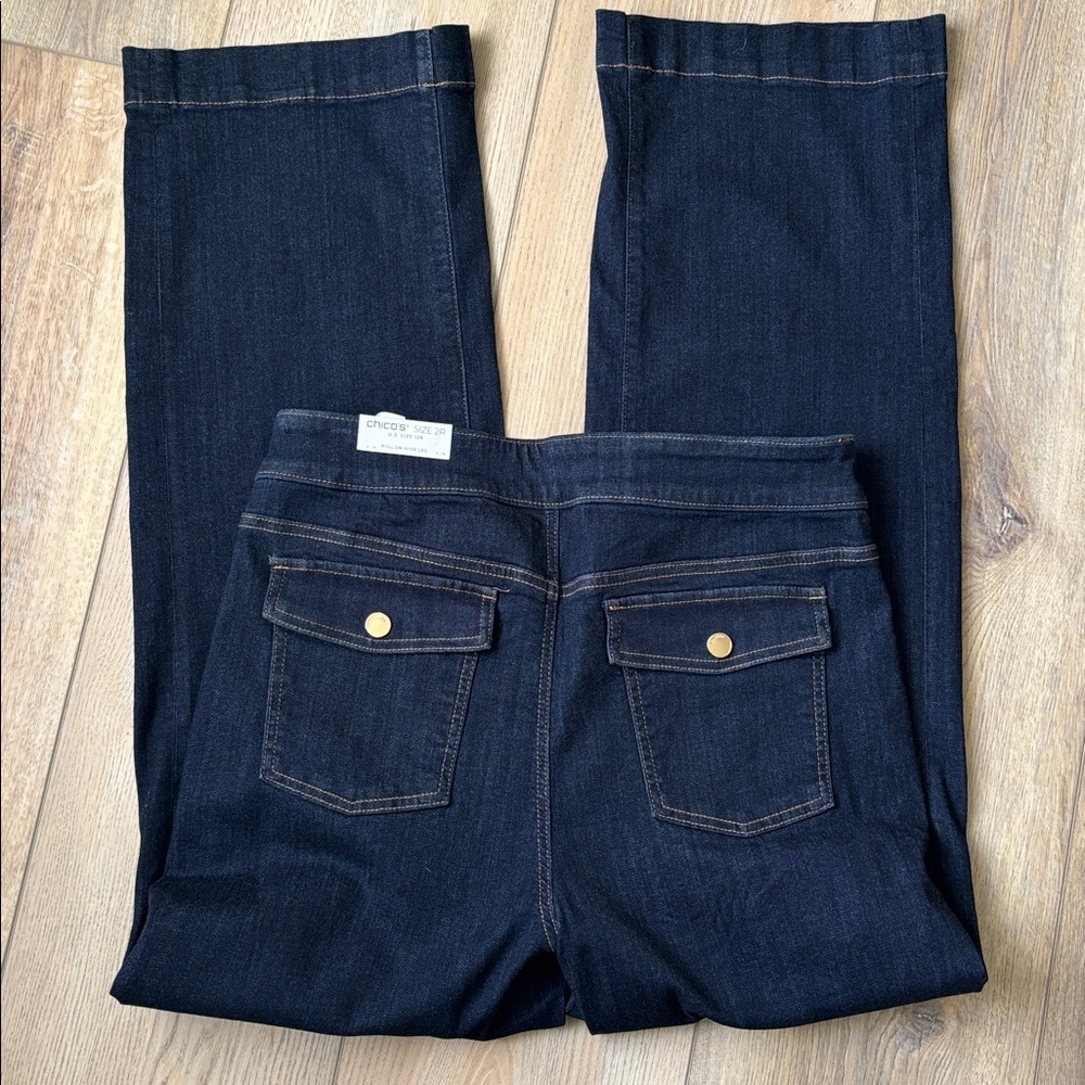 NWT Chico’s Wide Leg Pull On Jeans Crestone Peak Rinse Size 12 Modern Nautical - Picture 8 of 12